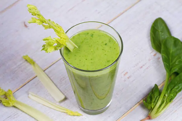 Spicy Green Salad Smoothie