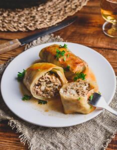 OLD FASHIONED STUFFED CABBAGE ROLLS