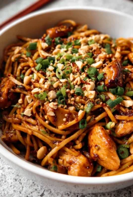 Kung Pao Chicken Noodles