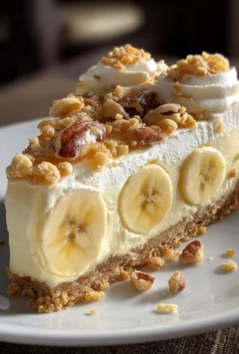 Banana Pudding Crunch Cheesecake