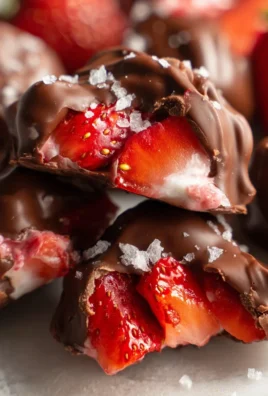 Chocolate Strawberry Yogurt Clusters (Viral Recipe!)